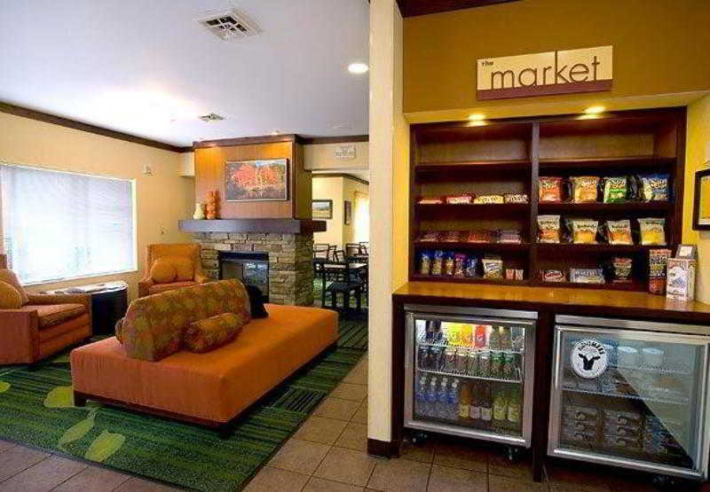 Fairfield Inn & Suites Traverse Stadt Exterior foto